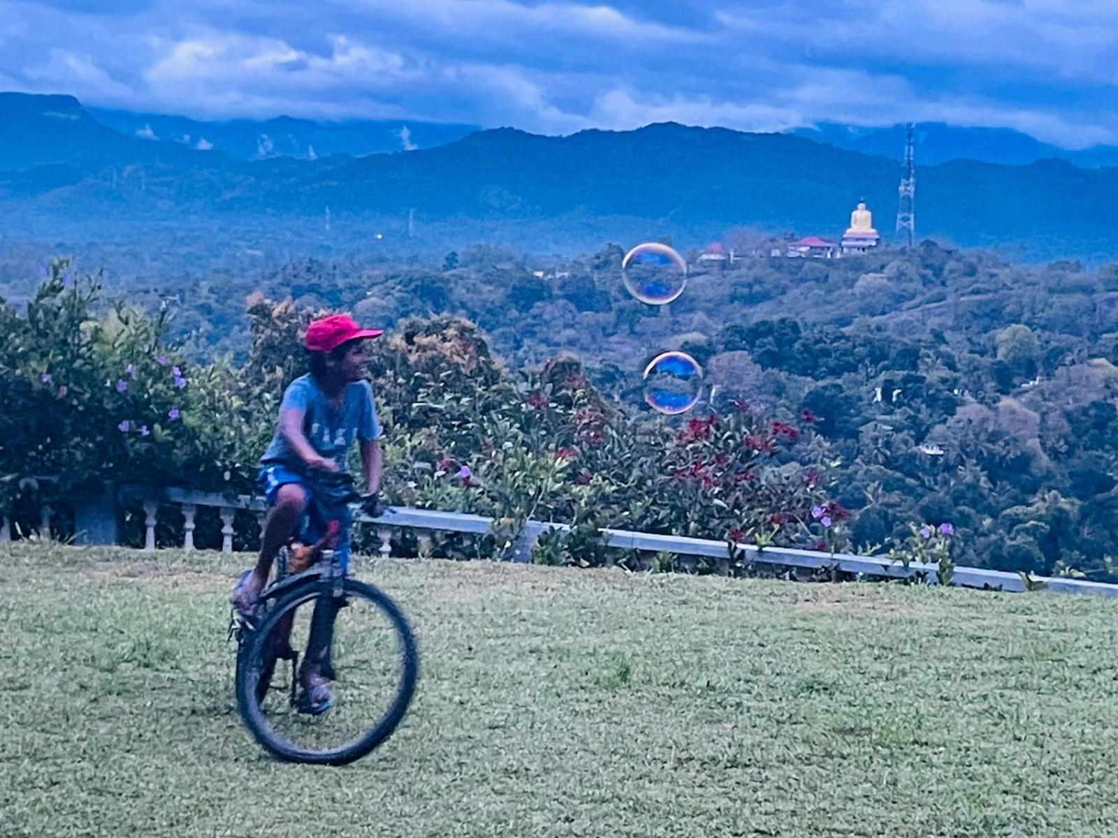 Kandy Gem Inn Blue Hotel Экстерьер фото